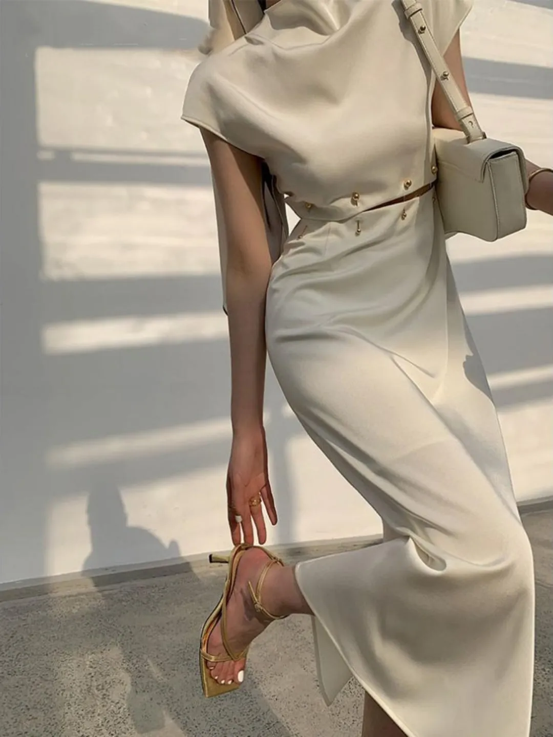 ASHORE SHOP Elegant White Long Dress Female Round Neck Short Sleeve High Waist Cut Out Midi Dresses For Woman Clothing Fashion
