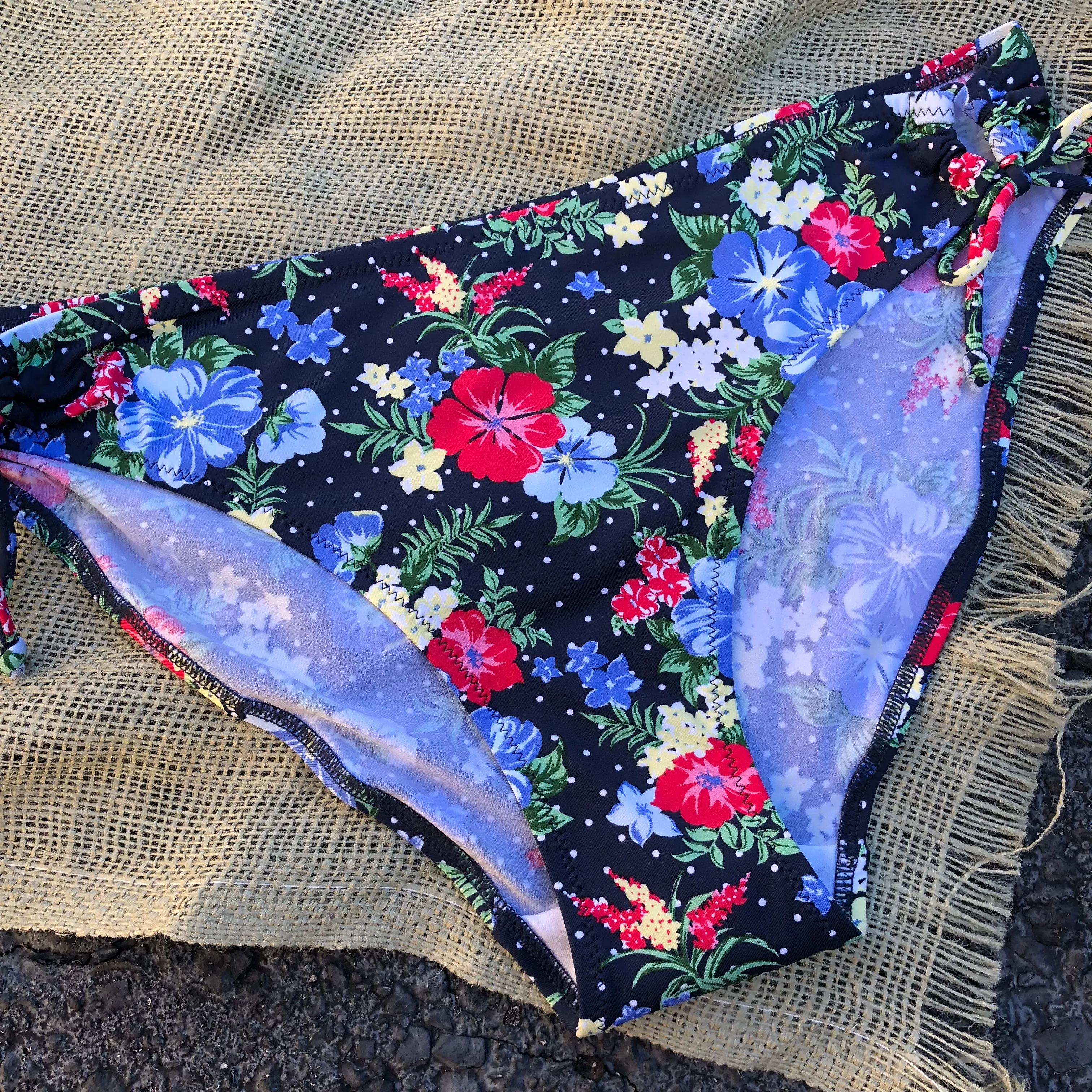 Bikini Bottoms NWT - XL