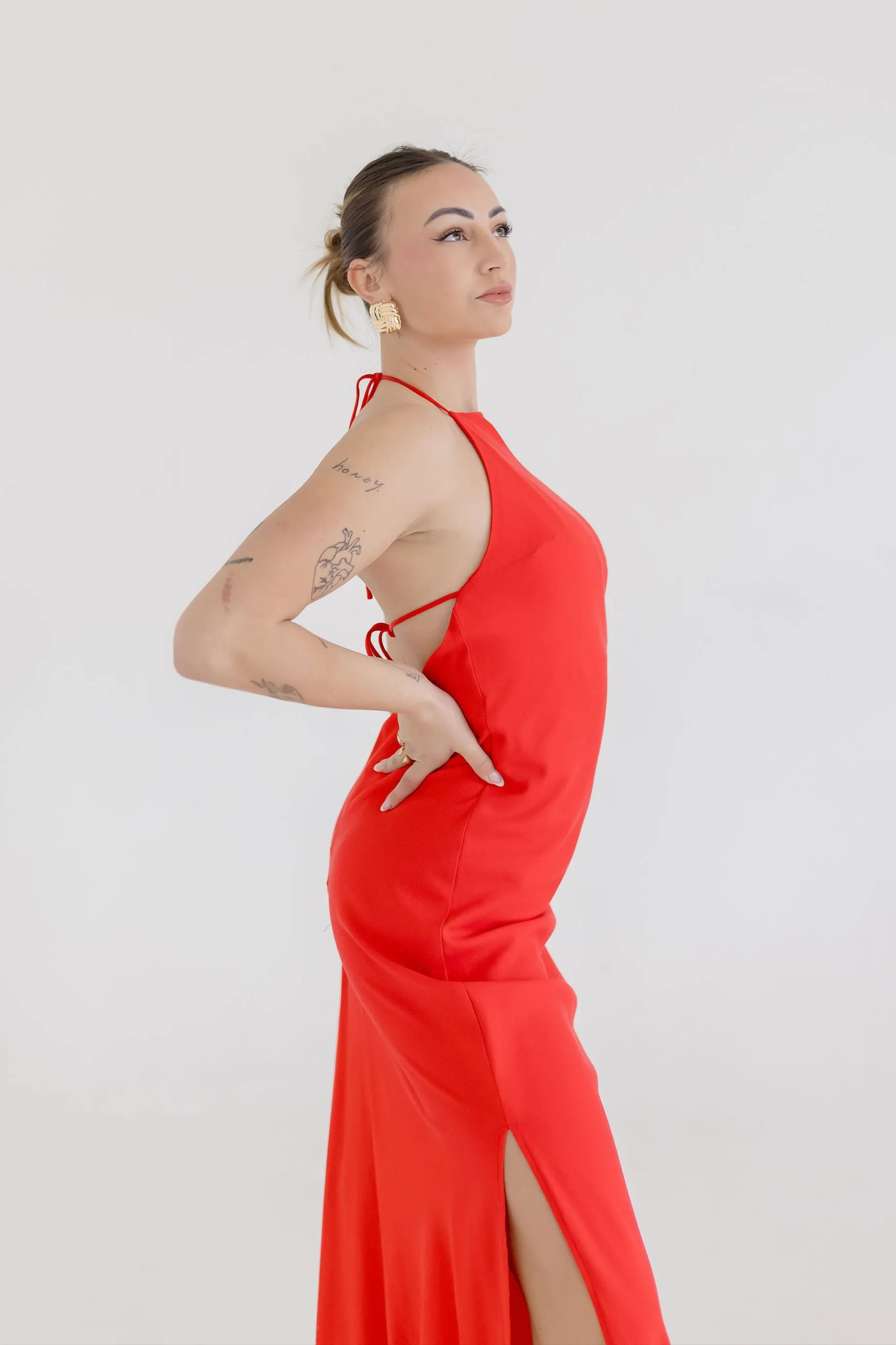 Leticia Sleeveless Halter Tie Maxi Dress Red