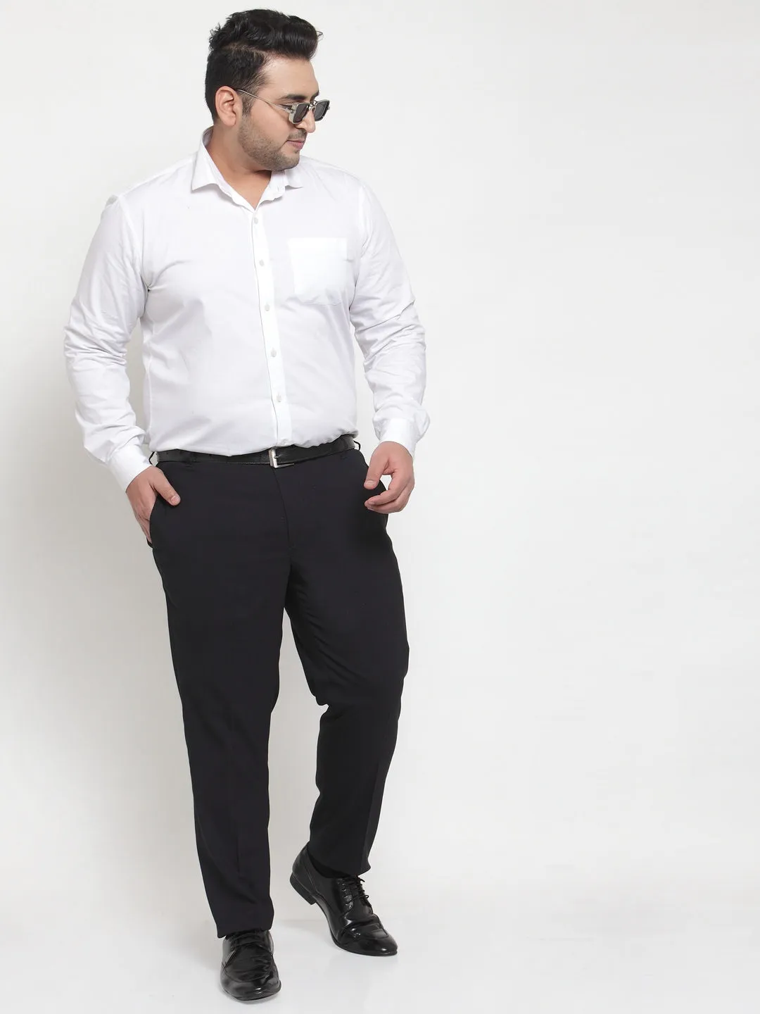 Men Navy Blue Regular Fit Solid Formal Trousers