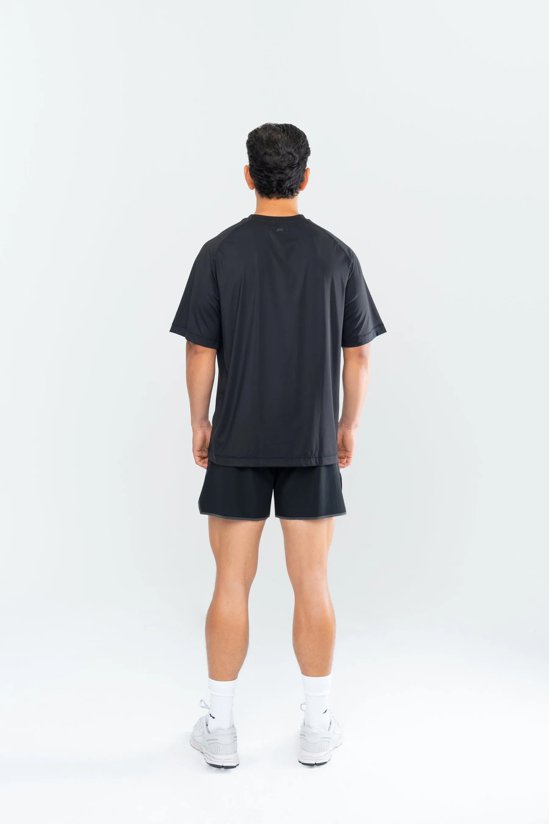 MEN'S PERFORMANCE TRAINING SHORTS - JET BLACK