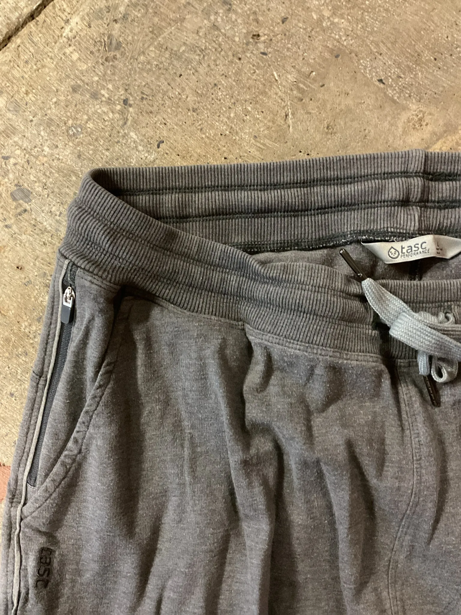 TASC Performance Shorts Men's L