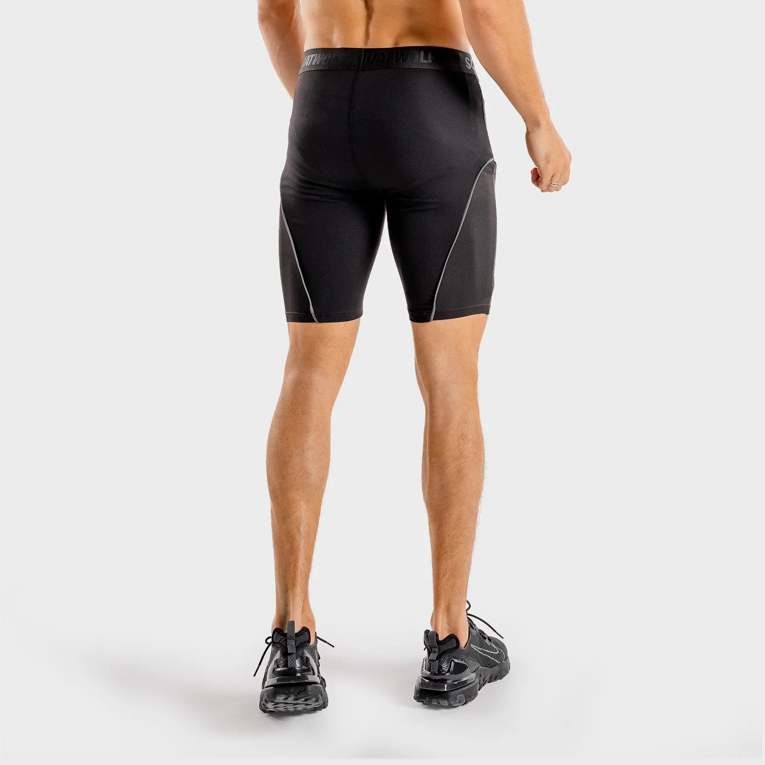 Wolf Compression Shorts - Onyx
